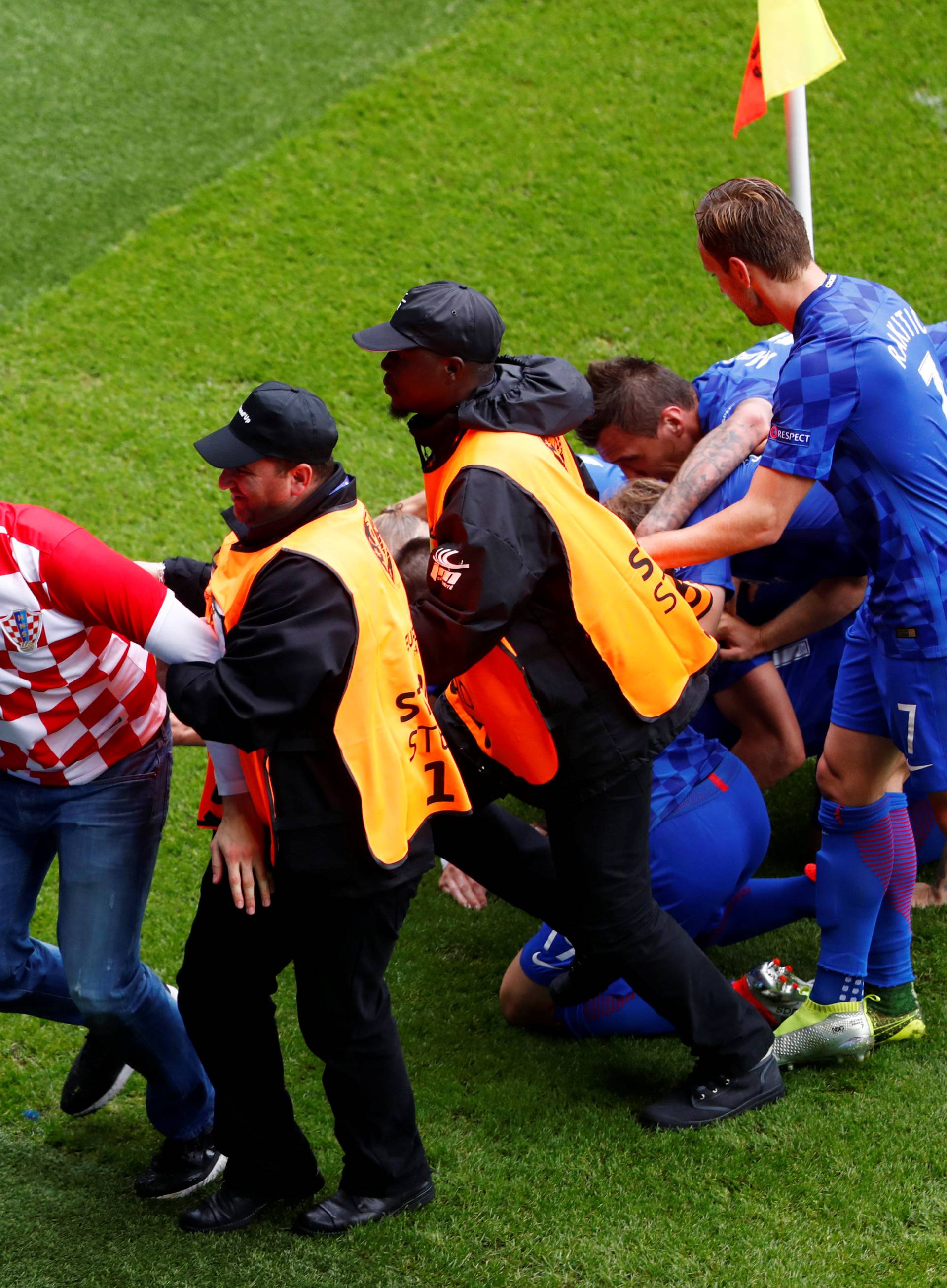 Turkey v Croatia - EURO 2016 - Group D