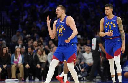 FOTO Ljudi u čudu! Evo kakve fotke Jokić drži na ormariću...