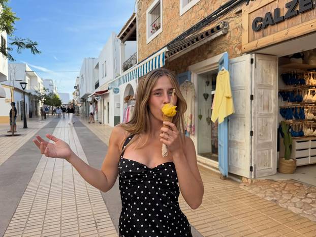 FOTO Braco i seka hit su SP-a! On je strpao Ronalda u džep, a ona ga prati i drži prizemljenim