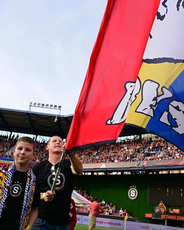 Bivši 'vatreni' nakon Rijeke je završio baš u Sparti i igrao pod lažnim imenom. Evo gdje je sad