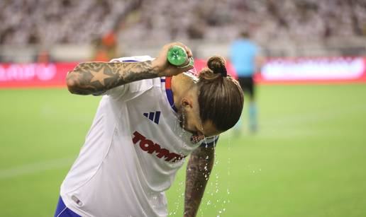 Navija&ccaron;i Hajduka: 'Ve&cacute; di&scaron;em na &scaron;krge. Druga utakmica sezone', 'Ma Zira nikad ne&cacute;e biti Gzira!'