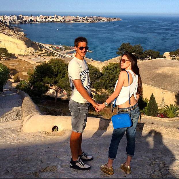 FOTO 'Vatreni' nosi njenu fotku na svakoj utakmici. Prohodali su kao tinejdžeri i isti dan slave