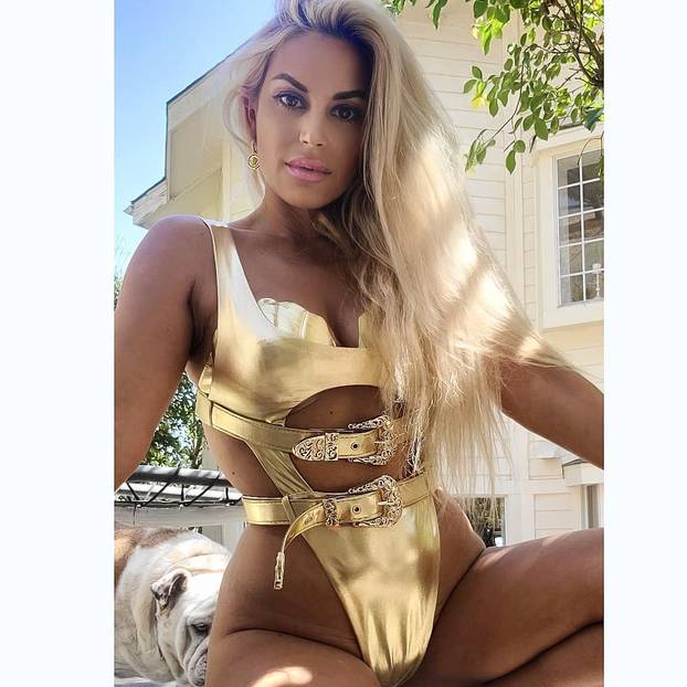 FOTO  Prozvala se 'Kraljicom Hollywooda': Na poklon želim dobiti  privatni otok u Grčkoj...