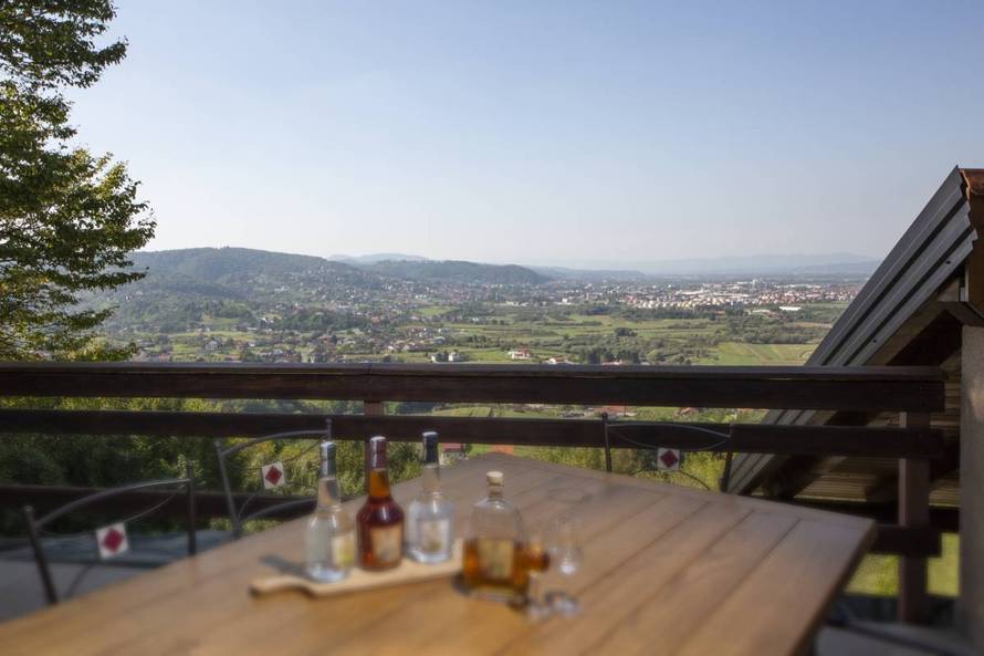 Ideja za savršen izlet: Posjetite Samoborsku vinsku cestu i Samoborski muzej