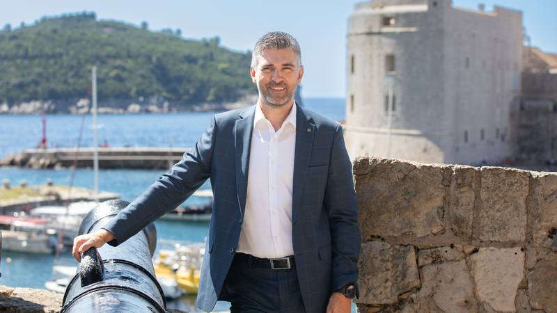 Dubrovački gradonačelnik:' Tu se šmrče kokain na svakom kantunu'; Oglasila se policija..