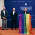 'Dajte i gay parovima pravo na udomljavanje, posvajanje, kao i na potpomognutu oplodnju'