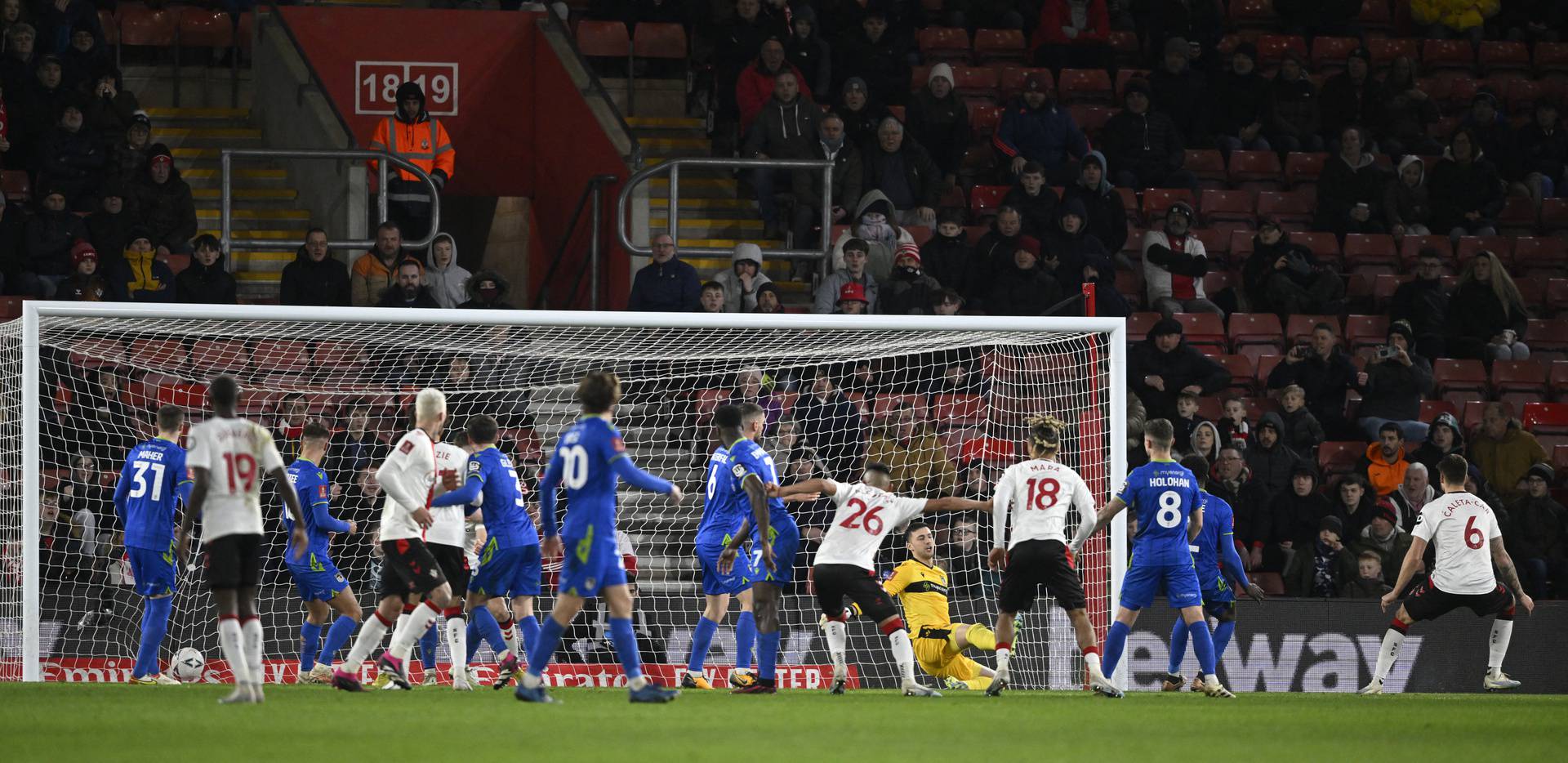 FA Cup - Fifth Round - Southampton v Grimsby Town