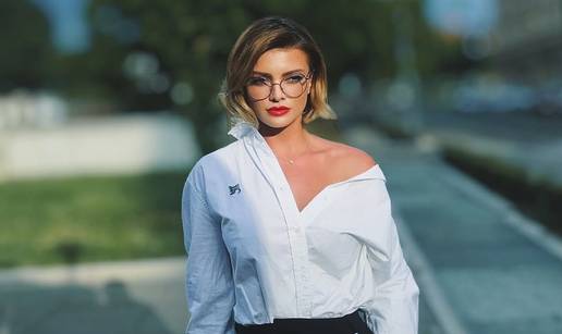 Ella Dvornik &scaron;okirana koli&ccaron;inom knjiga koje prva&scaron;i&cacute;i moraju nositi u &scaron;kolu: 'Bolesno...'