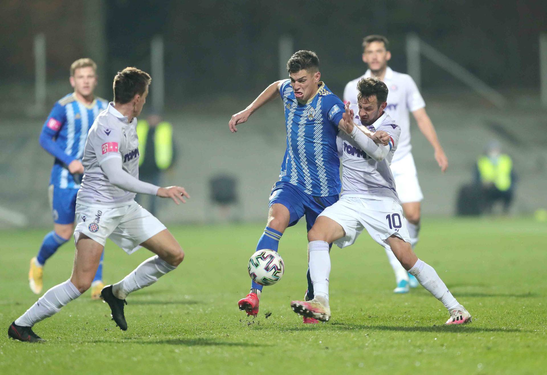 Zagreb: Lokomotiva i Hajduk odigrali zaostalo 9. kolo HT Prve lige