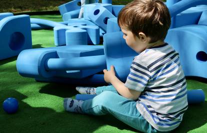 Inovativno pop-up igralište Plavi svijet: novo iskustvo dječje igre na otvorenom