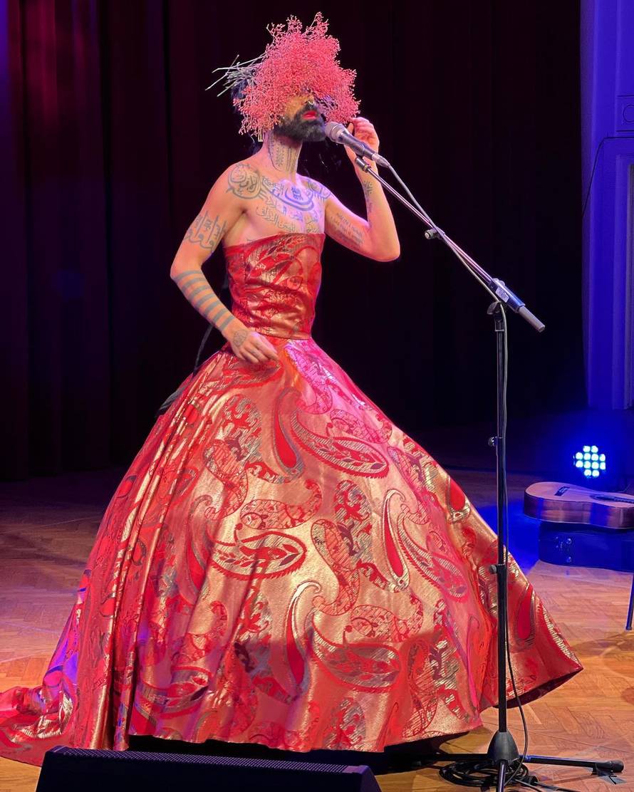 Božo Vrećo objavio novu pjesmu