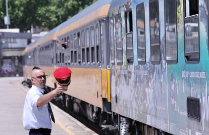Vlakom iz Bratislave i Beča u Split je stiglo oko 200 turista
