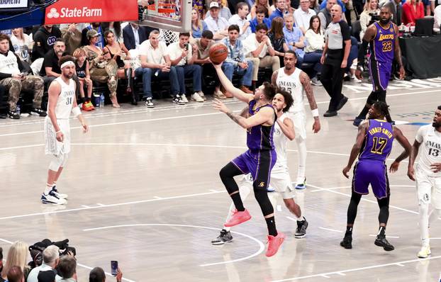 NBA: Los Angeles Lakers at Dallas Mavericks