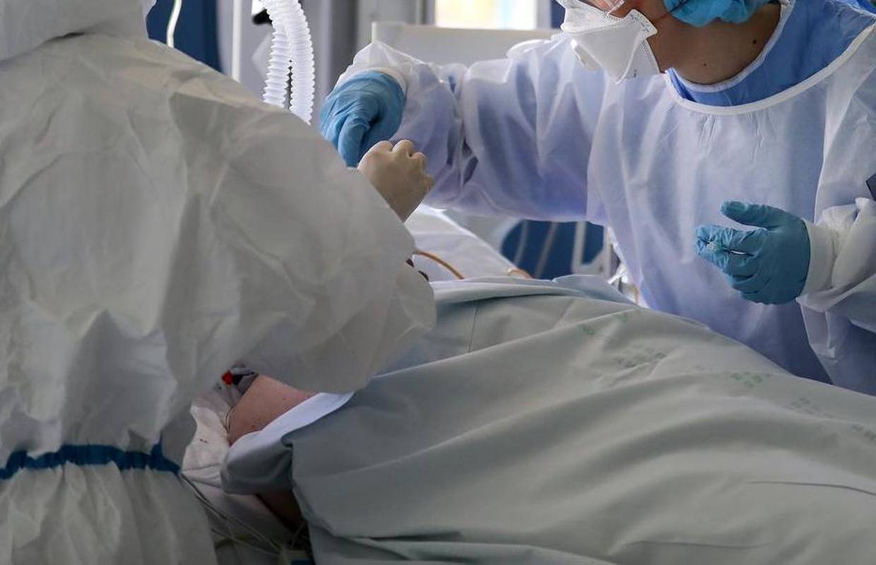 Split: Pacijent odbio respirator jer tvrdi da on ubija?! Reagirao i Beroš: 'Oni spašavaju živote'