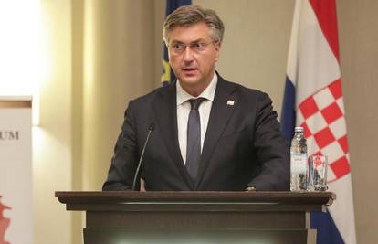 Plenković: Nacija koja želi biti konkurentna, ona se cijepi i ne razmišlja o tome dva puta