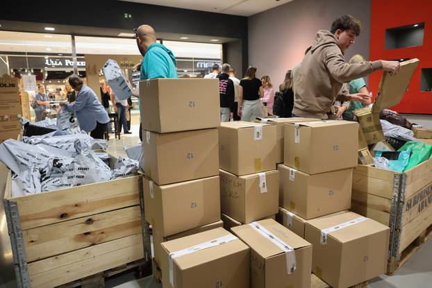 Trgovina "izgubljenih" paketa stigla je i u Split