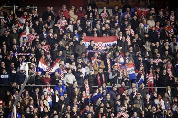Zagreb: Atmosfera na utakmici Hrvatska - AzerbajdÅ¾an