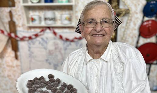 Adventski kalendar kolača dan sedmi: Kuglice od čokolade