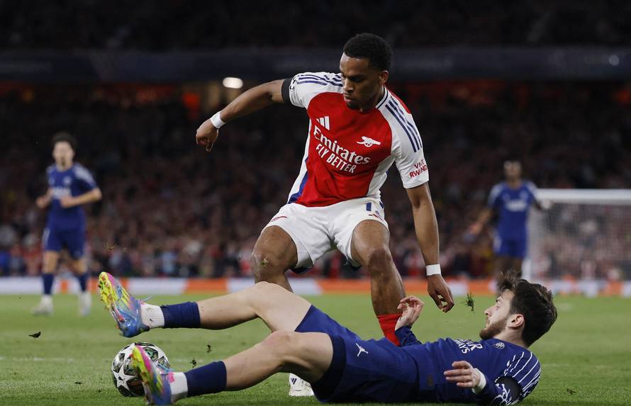 Champions League - Semi Final - First Leg - Arsenal v Paris Saint Germain