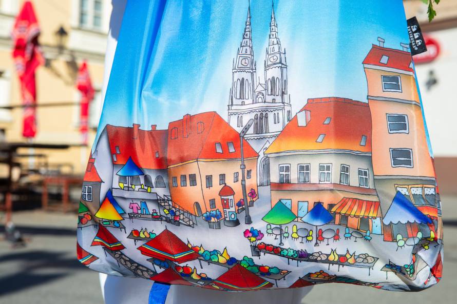 Zagreb kao inspiracija: Dolac i uspinjača postali su hit motivi na torbama domaćeg brenda