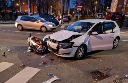 Nesreća u Sesvetama: 'Hitna je odvela vozača motora u bolnicu'