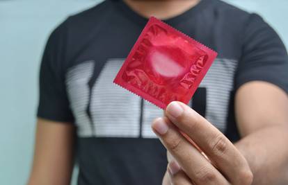 Muškarci ne stavljaju kondome zbog vrlo neugodnog razloga