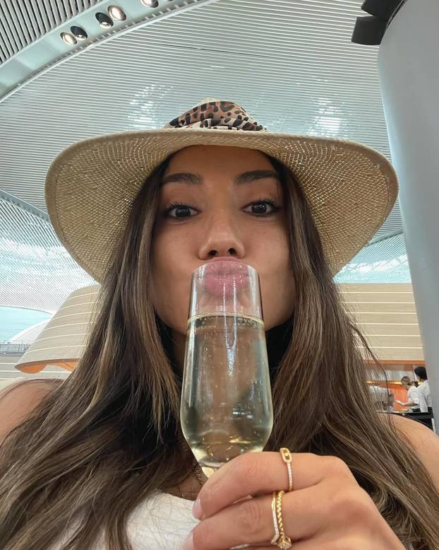 FOTO Ona ima košarku u malom prstu: 'Kažu da sam privlačna, ali meni je ovaj sport najbitniji'