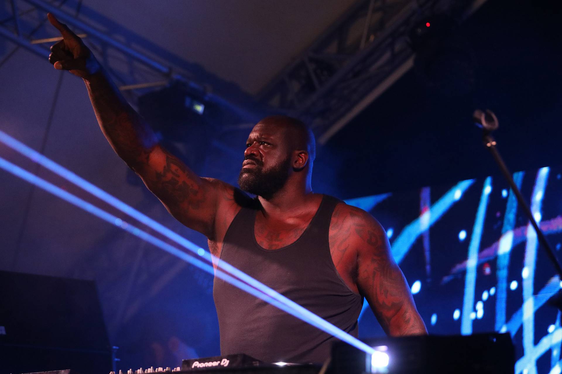 Malinska: Bivši NBA košarkaš Shaquille O'Neal nastupio kao DJ Diesel u klubu Diamond