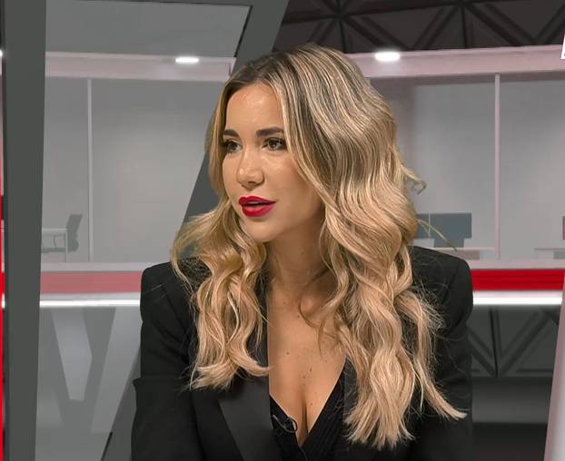 FOTO Valentina Miletić otkrila dekolte koji je mamio poglede