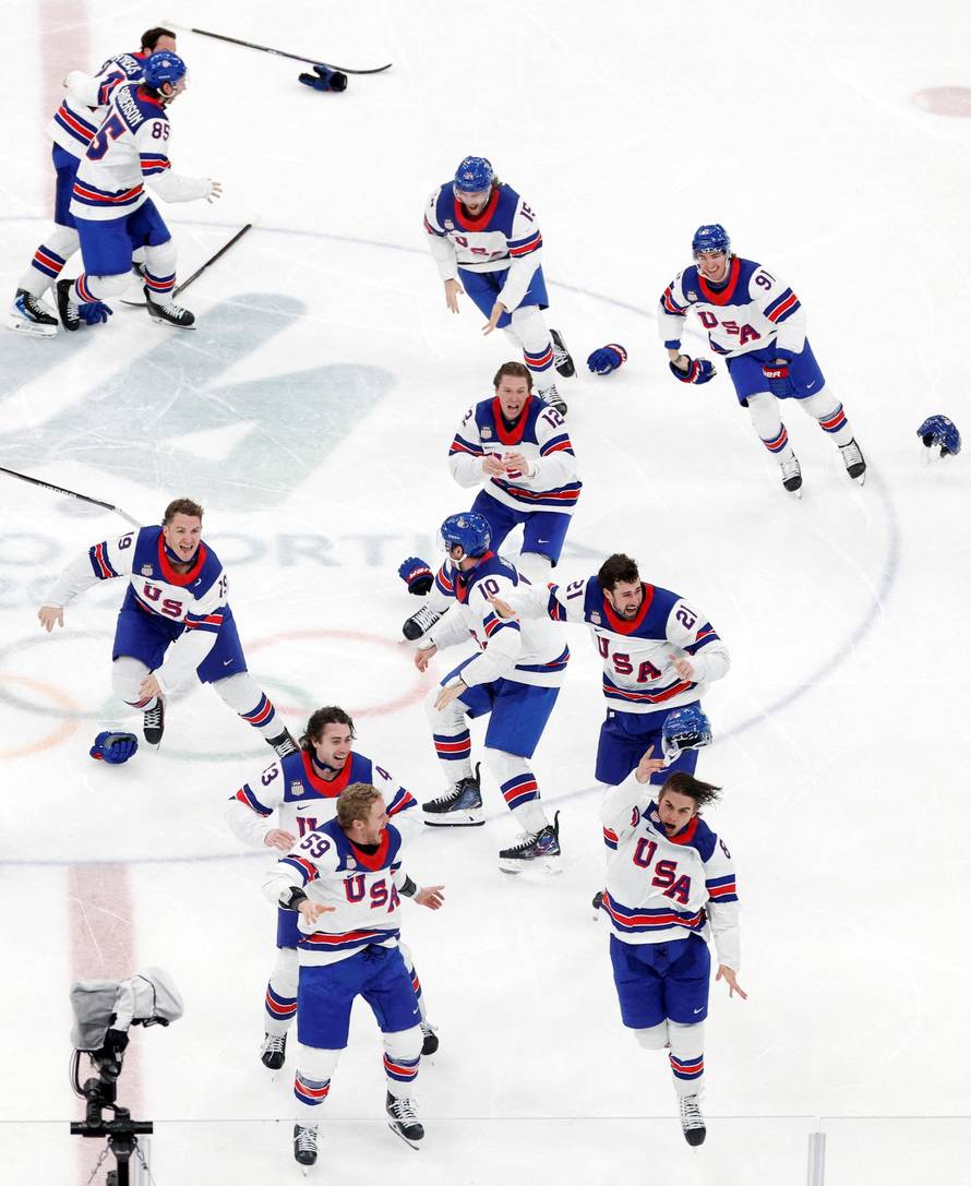 Ice Hockey - Men's Gold Medal Game - Canada vs United States