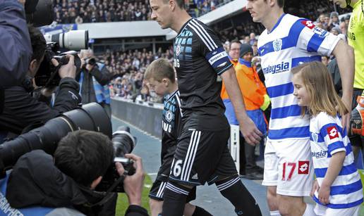 Zbog straha od skandala QPR i Chelsea ostali bez rukovanja