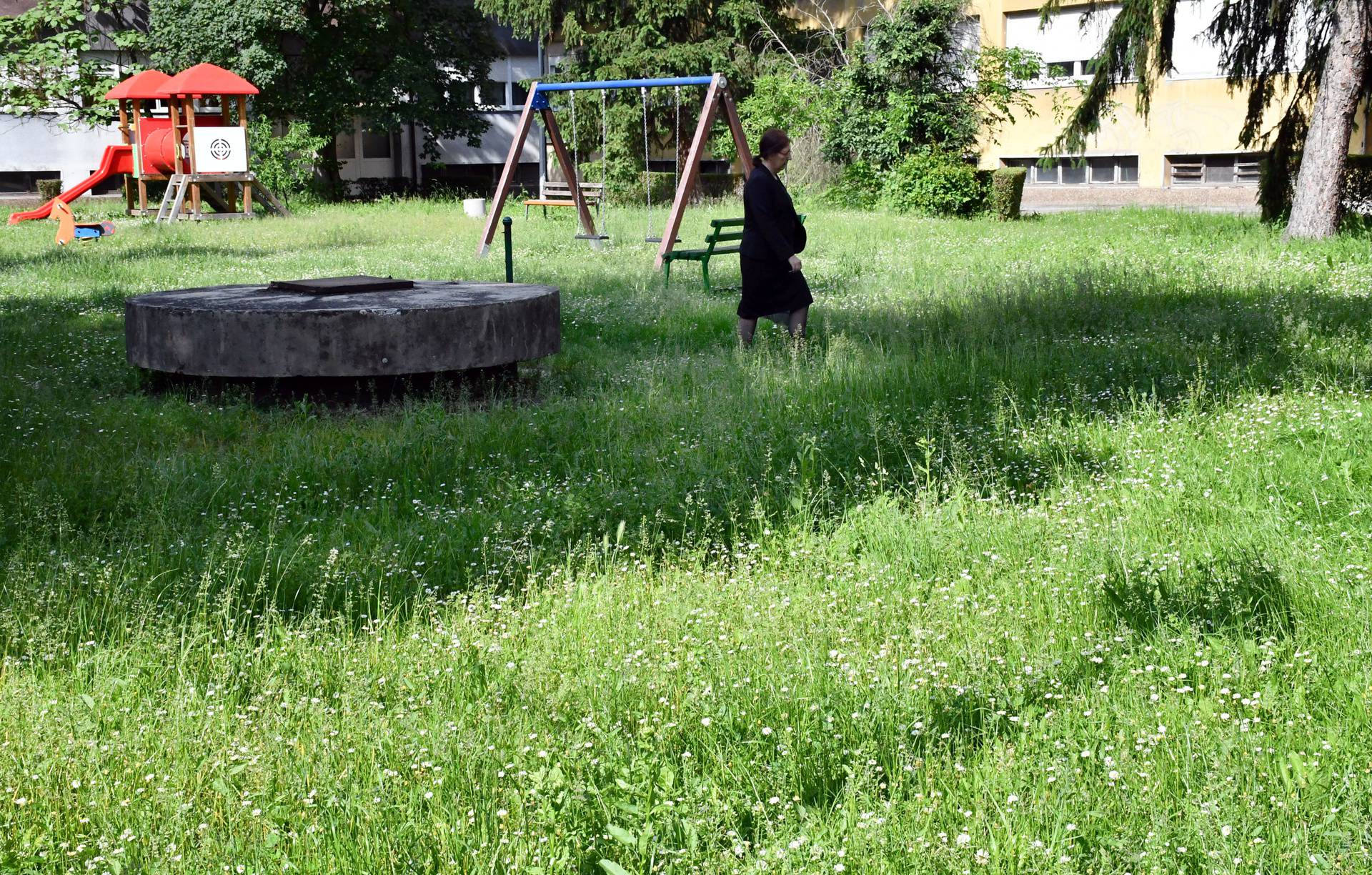 Slavonski Brod: Građani se žale na zapuštene zelene površine u središtu grada