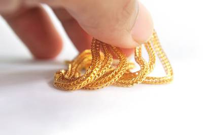 Zalog zlata donosi gotovinu i čuva zlato