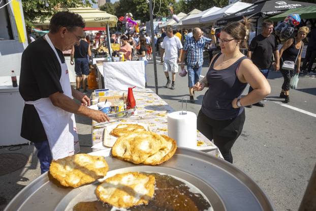 Ponuda hrane u Aljmašu na blagdan Velike Gospe