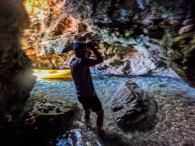 Vela Luka: Podmorje južne strane otoka Korčule