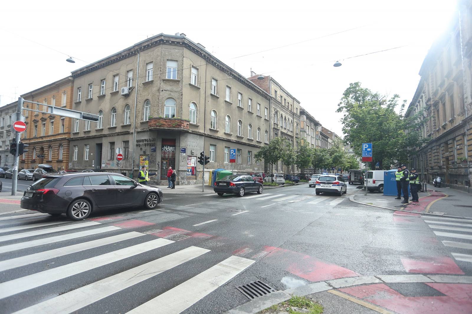 Zagreb: U centru grada sudarila se dva automobila