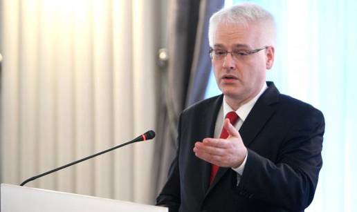 Josipović je u Turkmenistan poveo i čelnike brojnih tvrtki