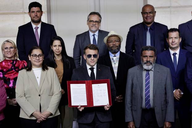 Meeting on New-Caledonia at the Elysee Palace in Paris