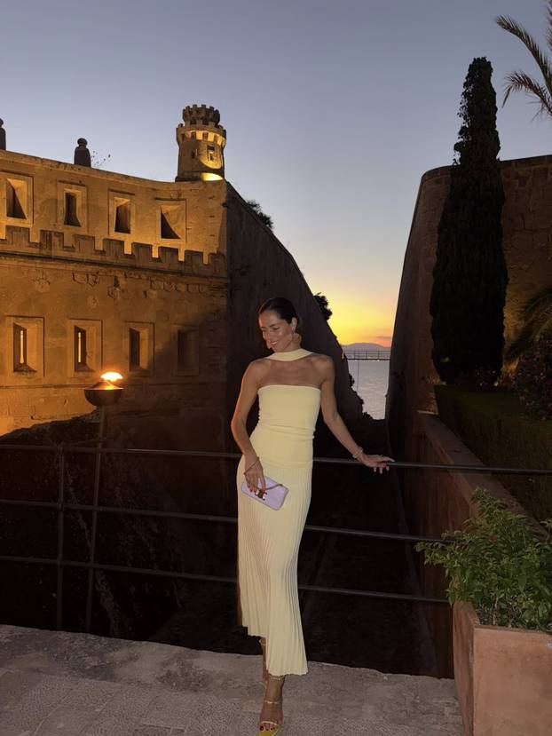 FOTO Ma, tko je Bastian?! Dok on ljubi drugu, Ana Ivanović blista. 'Ne želim da završi...'