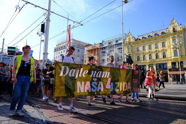 Zagreb: 21. Povorka ponosa pod sloganom "Dajte nam naša četiri zida!"