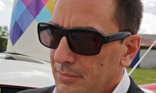 Kako zavoditi na Facebooku 1: Interesantan profil i fotografija