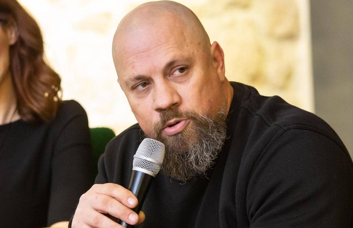 HND: Pozivamo institucije da reagiraju i zaštite Dežulovića kao i svakog drugog novinara