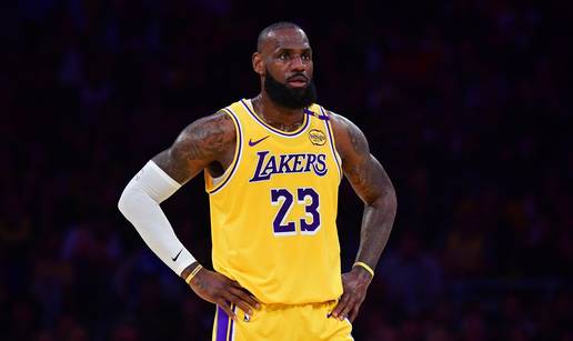 'Kralj' LeBron odigrao zadnju utakmicu u karijeri? Evo što je odgovorio na pitanje o mirovini