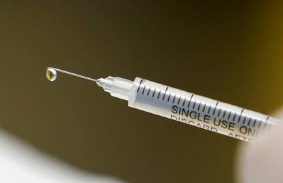 WHO: Broj preminulih od virusa mogao bi doći do brojke od dva milijuna prije otkrića cjepiva...