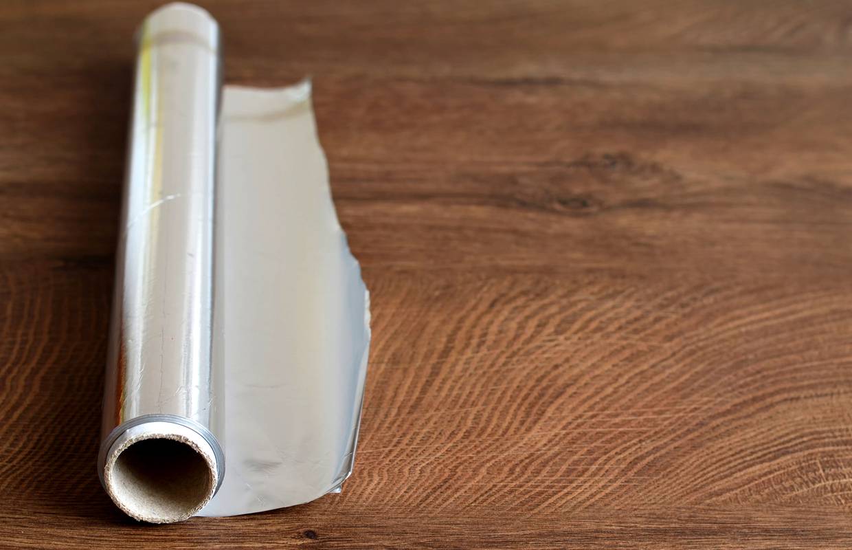 Pomoć u kućanstvu: 10 super trikova s aluminijskom folijom