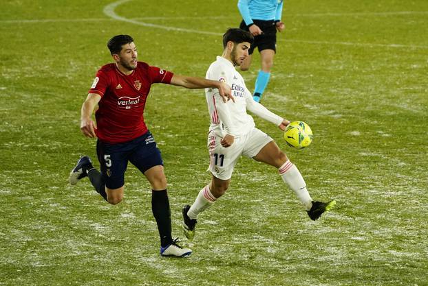 La Liga Santander - Osasuna v Real Madrid