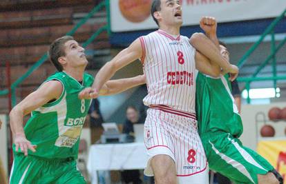 Cedeviti 10 koševa viška uoči uzvrata u Francuskoj