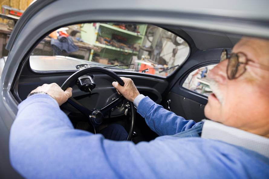  Hessisch Oldendorf: Traugott Grundmann vlasnik je jednog od prvih prototipova VW Bube