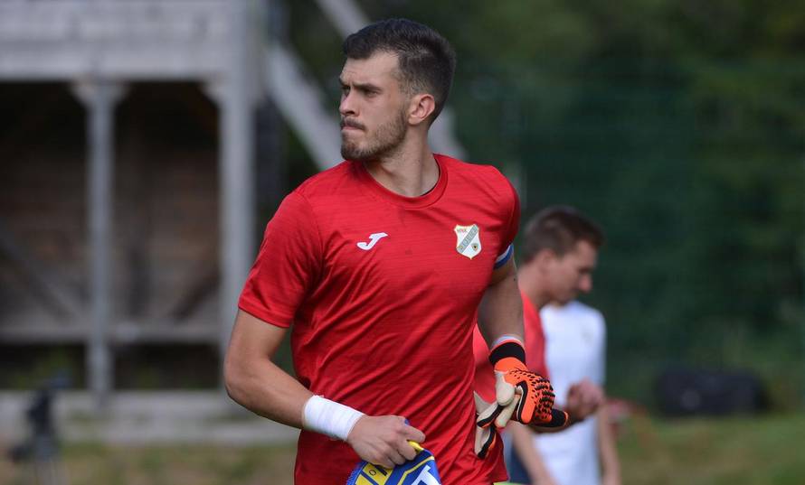 Rožman pobijedio solidne, ali iscrpljene Jakirovićeve 'bijele'