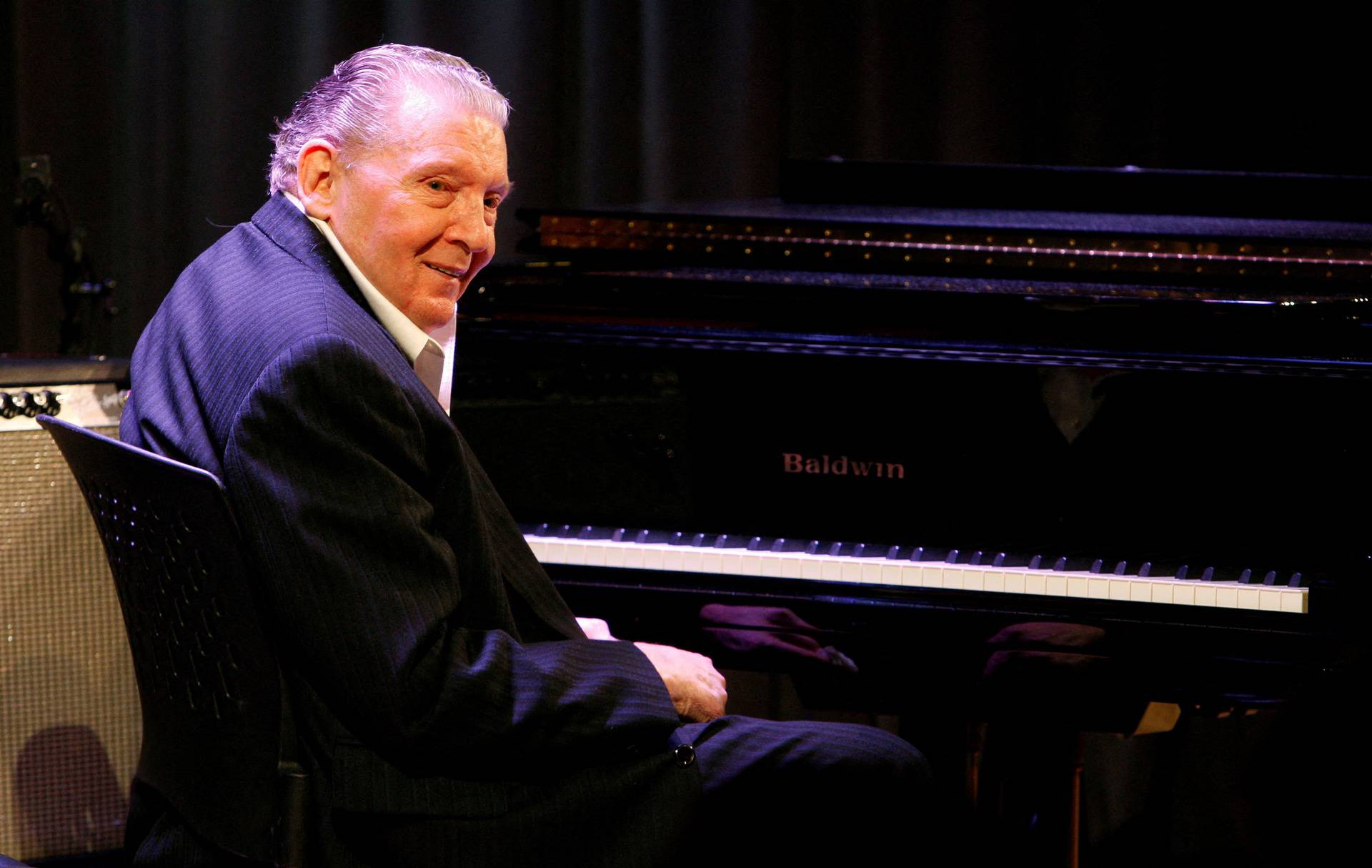 FILE PHOTO: Jerry Lee Lewis performs during his appearance at An Evening with Jerry Lee Lewis in Los Angeles